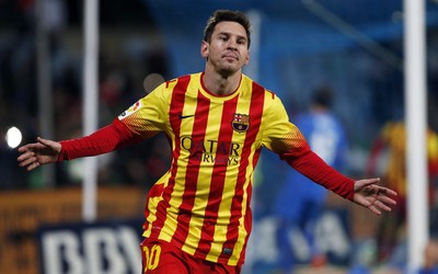 派亿体育焦点-佩德里这传球如制导导弹