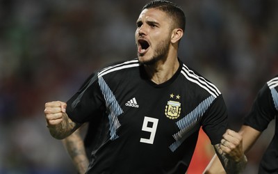 派亿体育独家-卡斯塔涅红牌停赛三场