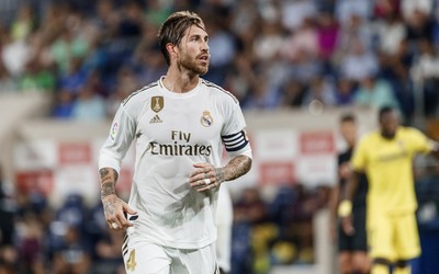 派亿体育快讯-巴尔韦德训练中加练远射